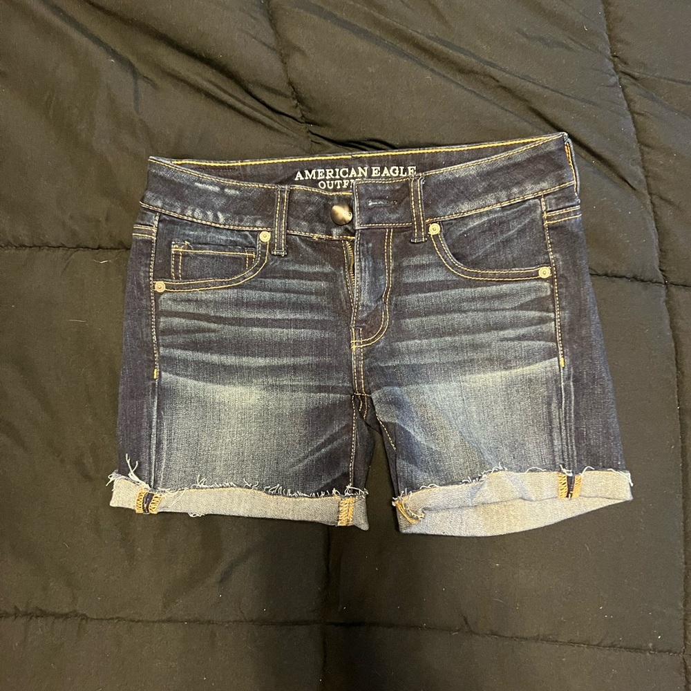 American Eagle Women’s Midi Shorts